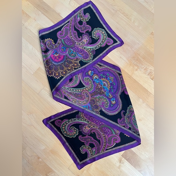 🍆Lightweight Paisley Oblong Scarf by Lauren Ralph Lauren | Sonia - Picture 3 of 17